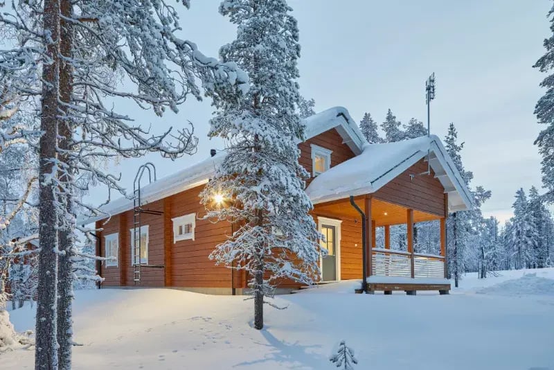 Taiga 120 Äkäslompolo outside