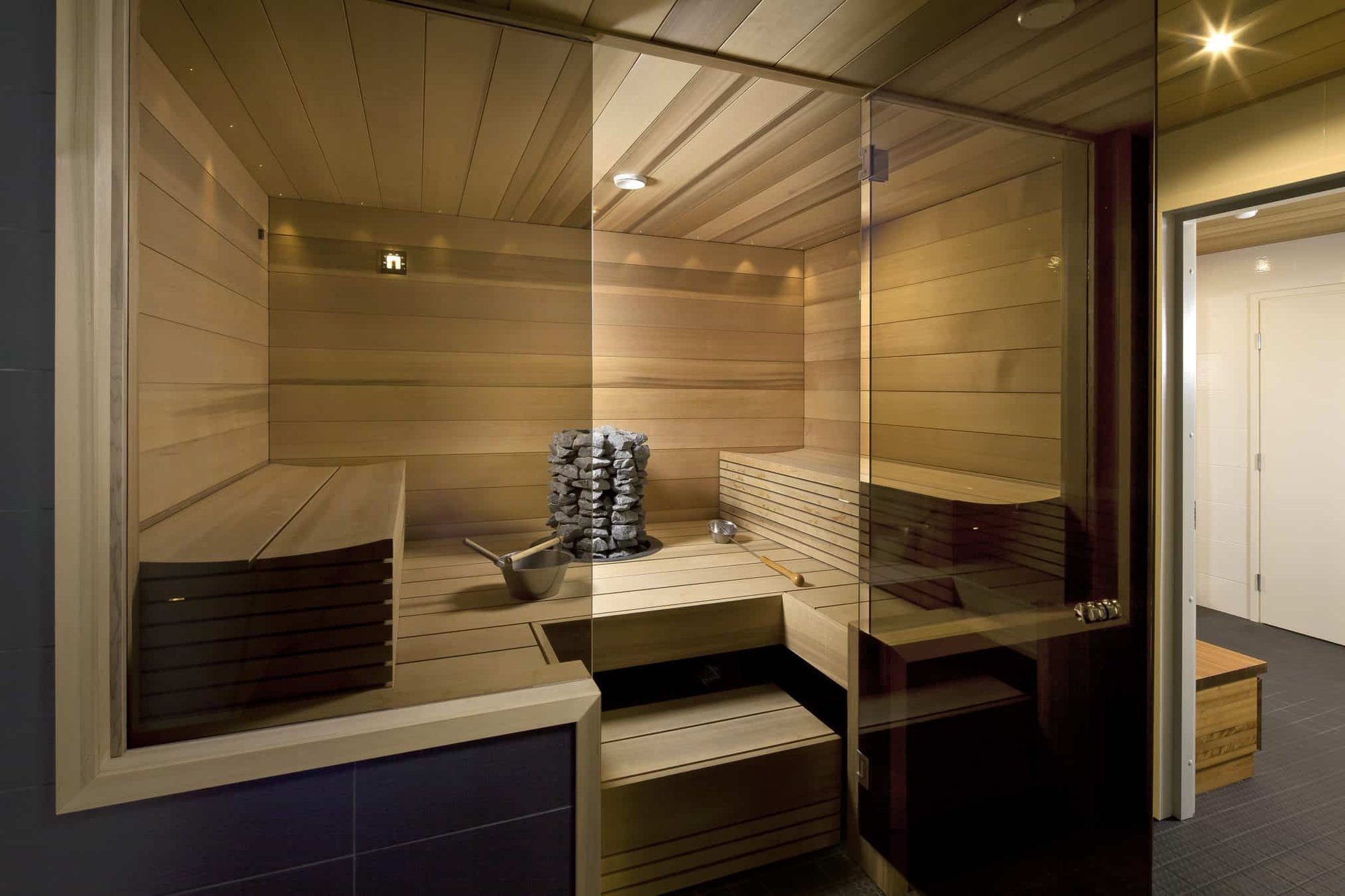 Lämpohirsitalo Himoksella, sauna