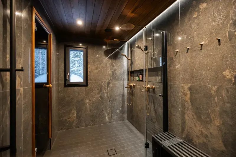 Yksilöllinen-Aava-kylpyhuone