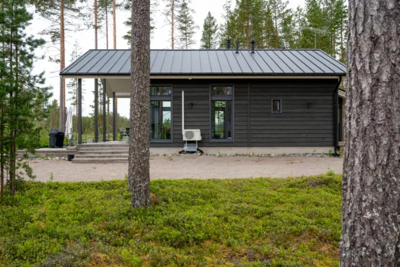 Hirsitalopaketti-Aava-80-sivusta